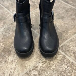 New Look Black Ankle Boots with Buckle